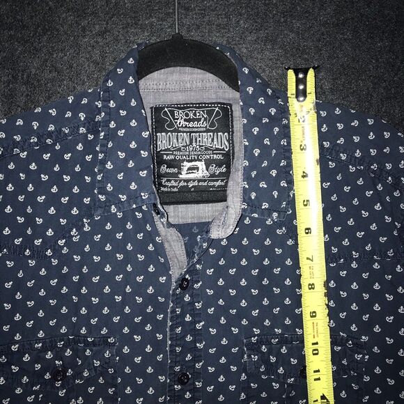 Broken Threads Mens Large Blue Navy‎ Sailor Anchor Button Up Shirt Short Sleeve - Picture 8 of 9